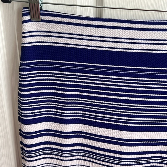 NYCC Striped Pencil Skirt Stretch Career Casual Blue White Small - Picture 2 of 5